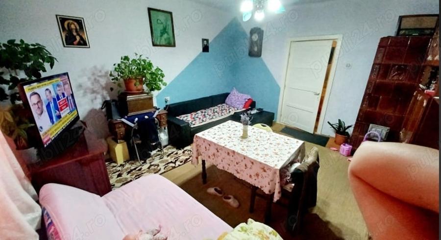 Casă cu 2 camere cu Teren 111 Mp în Vasile Aaron