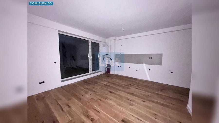 Apartament cu 2 camere semidecomandat în Aeroport