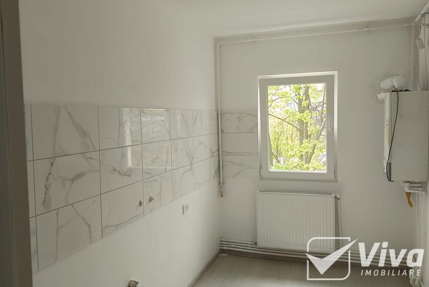Apartament cu 2 camere decomandat în Nicolina