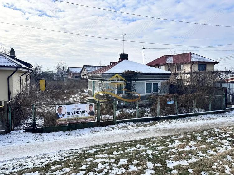 Teren de 3400 mp, în Livezi
