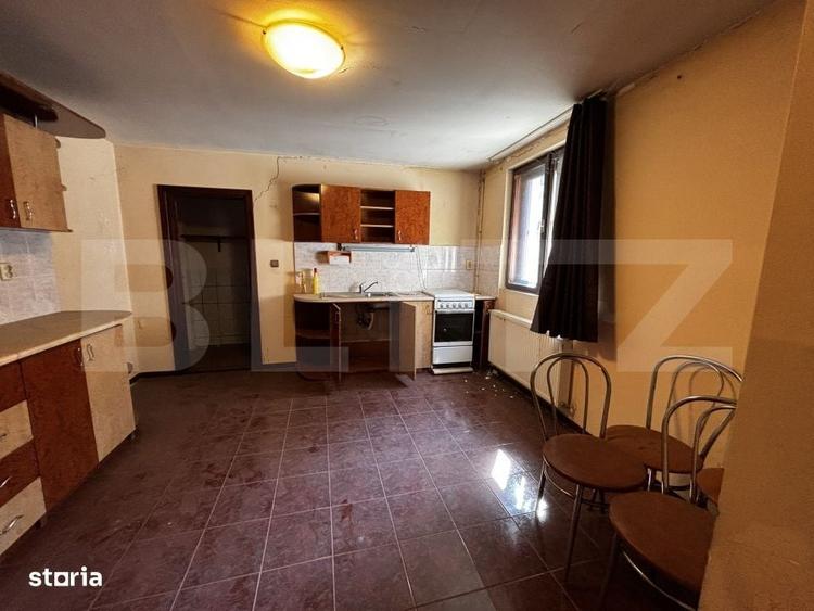 Casă cu 3 camere în Central