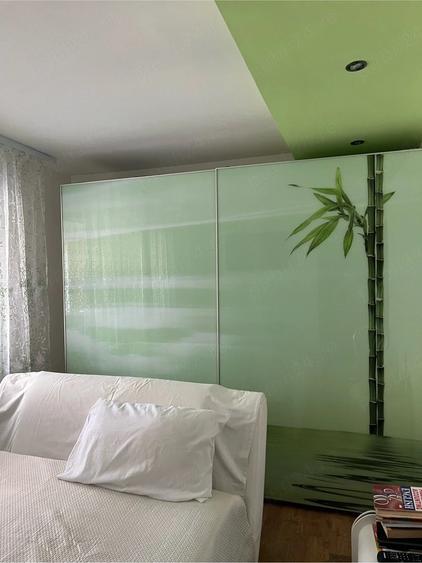 Vand apartament 2 camere si balcon de 15 metri patrati la parter in oras Moreni - 3
