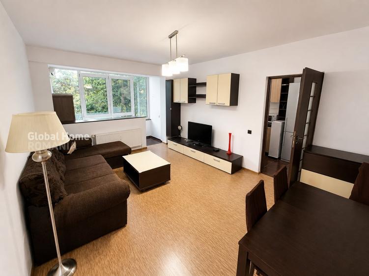 Apartament cu 2 camere semidecomandat, mobilat în P-ța Victoriei