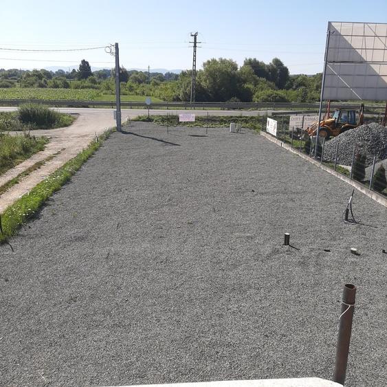 Spațiu comercial, în Săsar