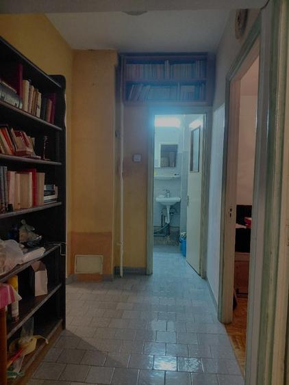 Apartament cu 3 camere decomandat în Decebal