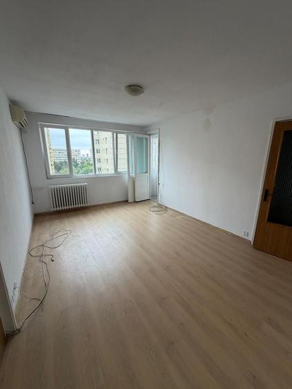 Apartament cu 2 camere semidecomandat, mobilat în Obor