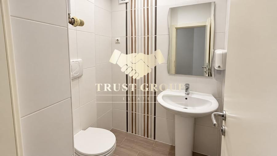 Apartament cu 3 camere decomandat în Barbu Văcărescu