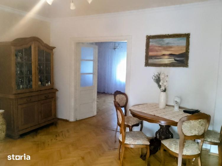 Casă cu 5 camere cu Teren 270 Mp în Freidorf