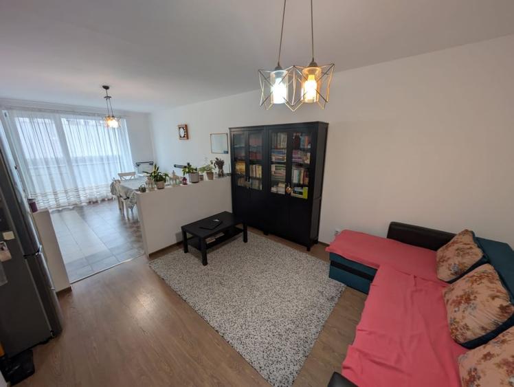 Apartament cu 2 camere semidecomandat, mobilat în Mănăștur