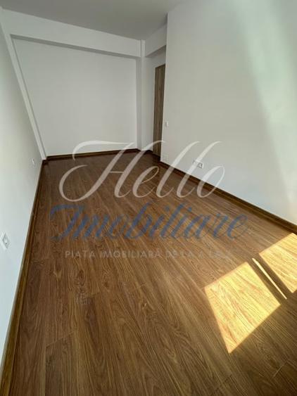 Apartament cu 3 camere în Florești