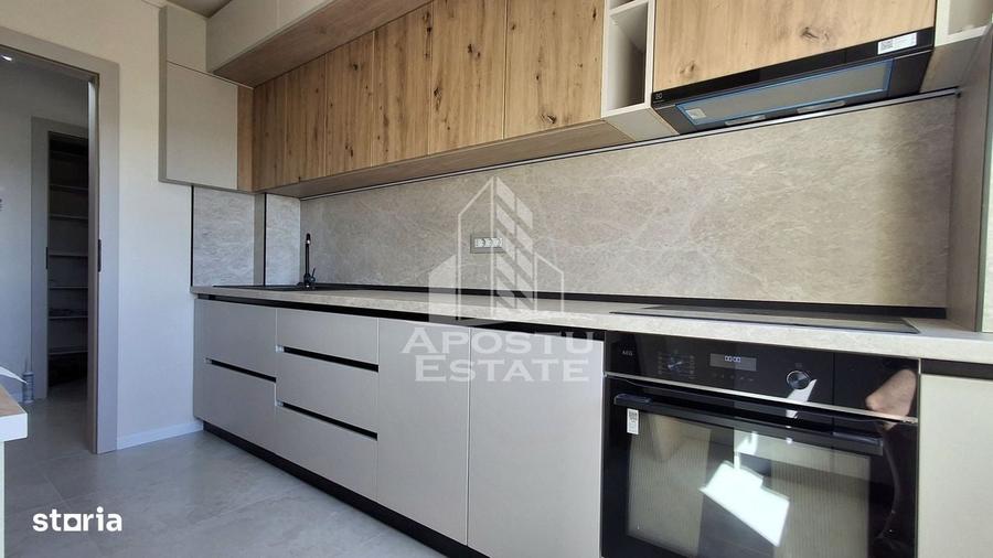 Apartament 4 camere Renovat integral Etaj 5/6 - 12