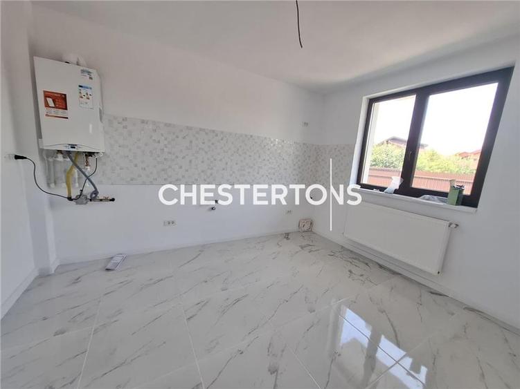 Casă individuală cu 4 camere cu Teren 438 Mp în Crevedia