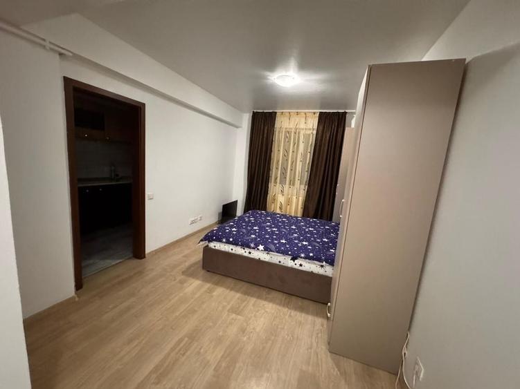 Garsonieră decomandată în Central