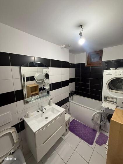 Apartament cu 2 camere semidecomandat în Horea