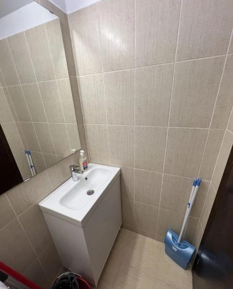 Apartament cu 3 camere decomandat în Tătărași