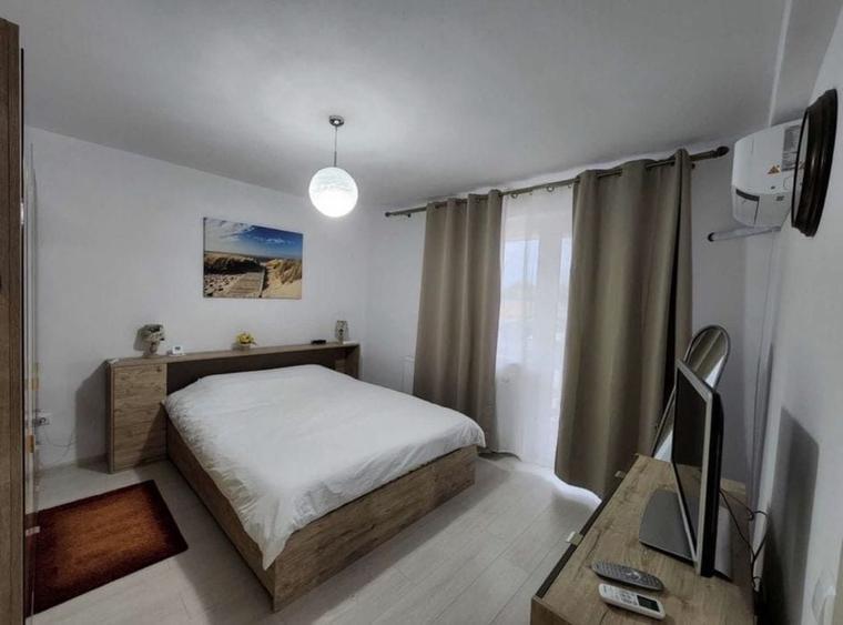 Apartament cu 2 camere decomandat în Cetate