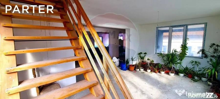 Casă cu 4 camere cu Teren 225 Mp în Ultracentral