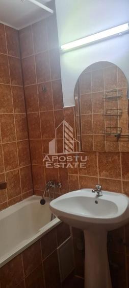 Închiriez apartament 2 camere vizavi de Shopping City - 7