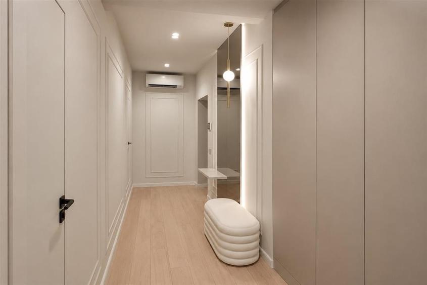 Apartament cu 3 camere decomandat în Exterior Sud