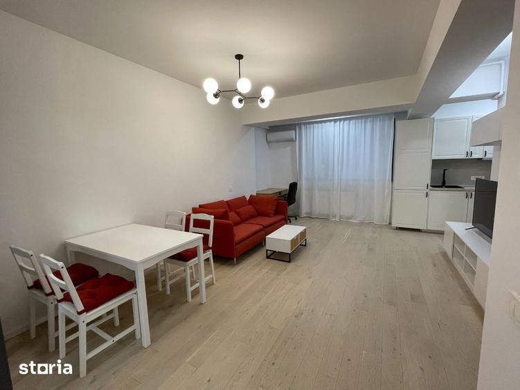 Apartament cu 3 camere decomandat, mobilat în Herăstrău