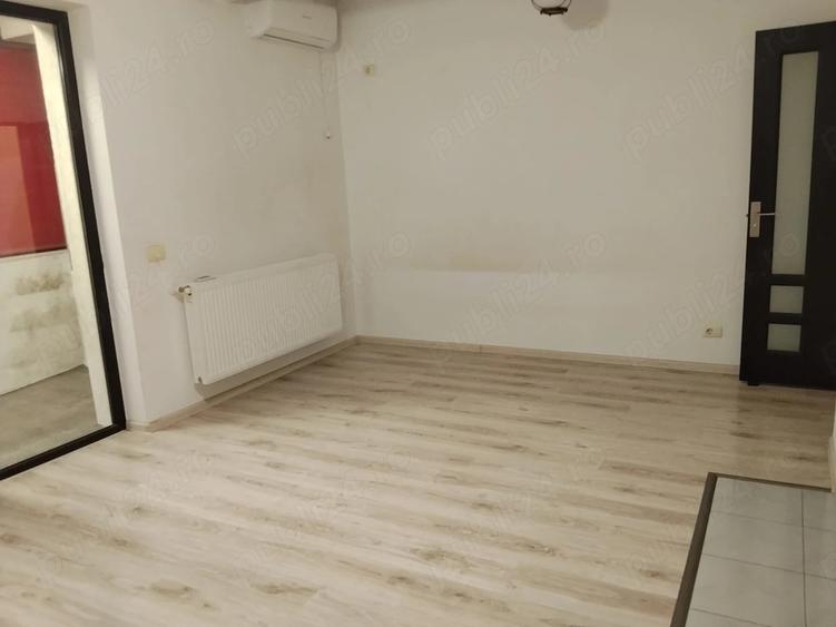 Apartament cu 2 camere decomandat în Păcii