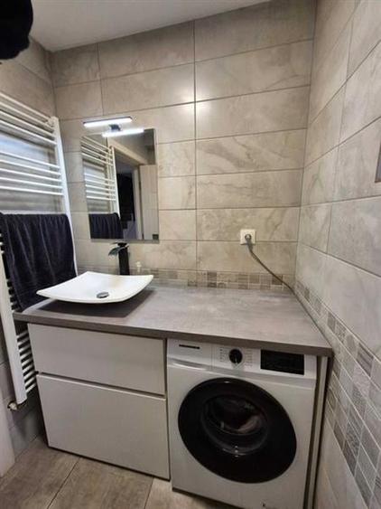 Duplex cu 3 camere cu Canalizare în Triaj