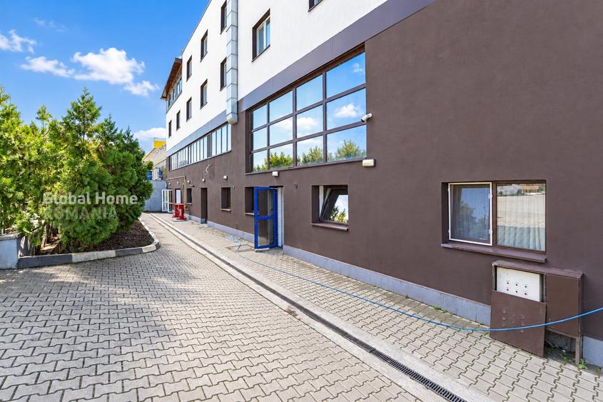 Hotel/Pensiune, de 1,480 mp, în Est