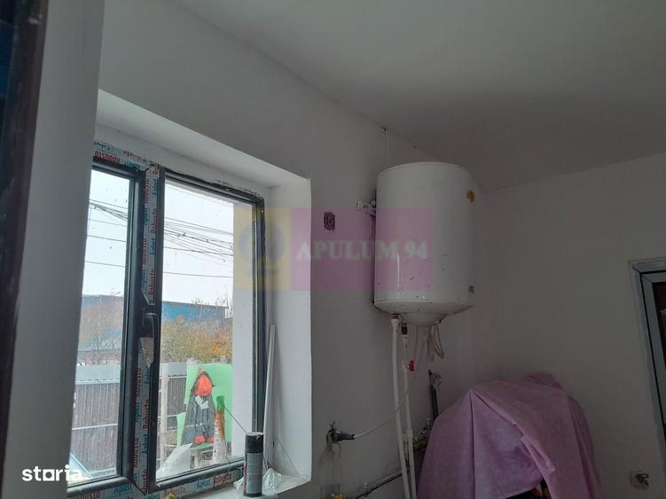 Casă cu 2 camere cu Teren 200 Mp în Giulești