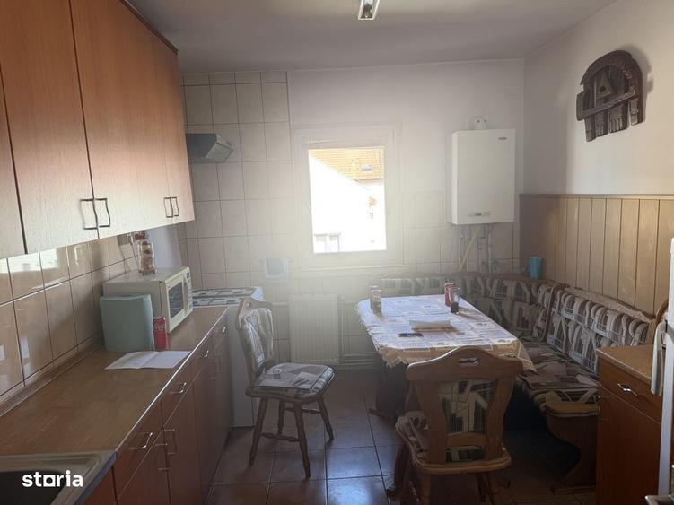 Apartament cu 4 camere în Ștrand