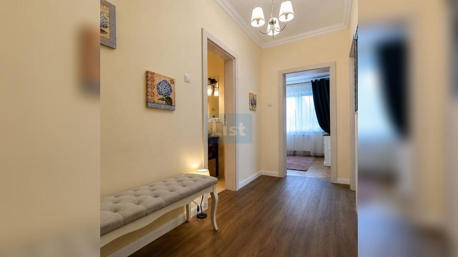 Apartament cu 4 camere decomandat în Calea Turzii