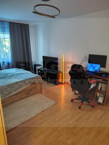 Apartament de 3 camere, 76mp, decomandat, zona Nicolae Titulescu - 2