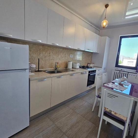 Apartament cu 2 camere semidecomandat în Tomis Nord