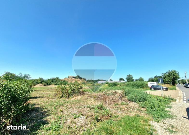 Teren de 1800 mp, în Sărata