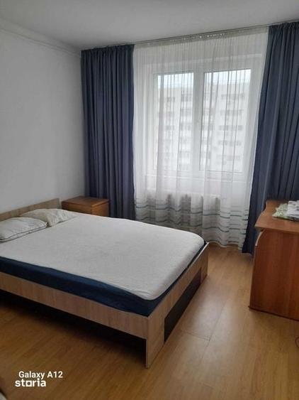 Apartament cu 3 camere decomandat în Militari