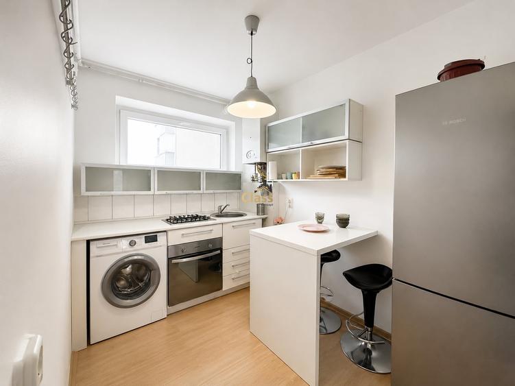Apartament cu 2 camere decomandat, mobilat în Grigorescu