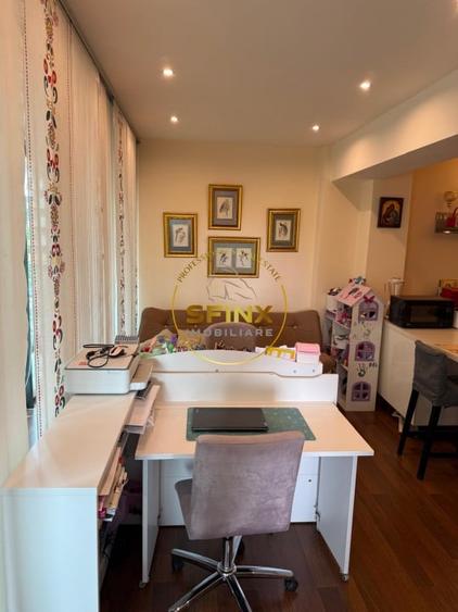 Apartament cu 3 camere, mobilat în Calea Plevnei