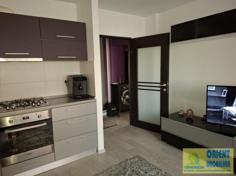 Compozitorilor, de inchiriat 2 camere, mobilat, termen lung - 3