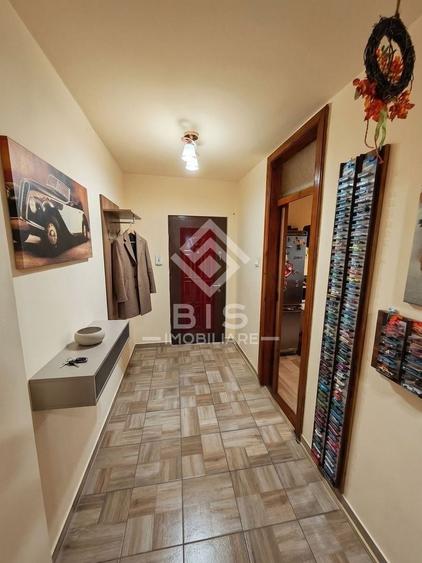 Apartament cu 4 camere decomandat în Ultracentral