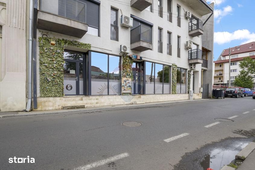Spațiu comercial, de 112 mp, în Central
