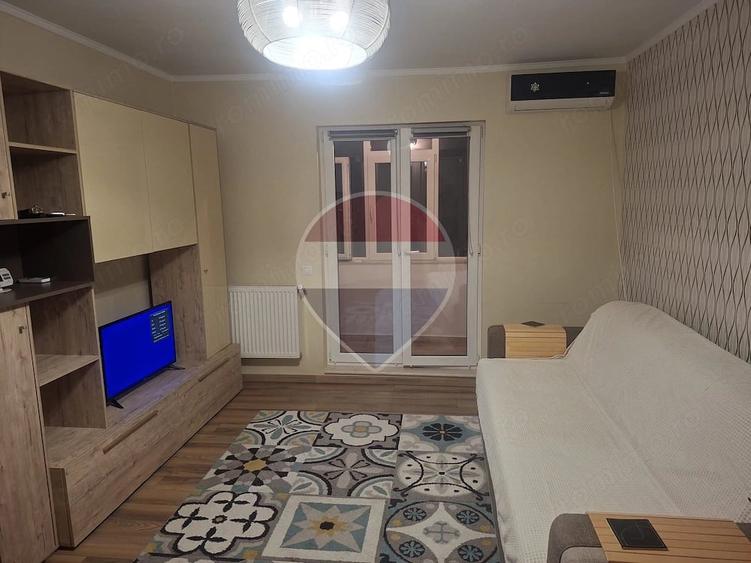 Apartament cu 2 camere semidecomandat în Baza 3