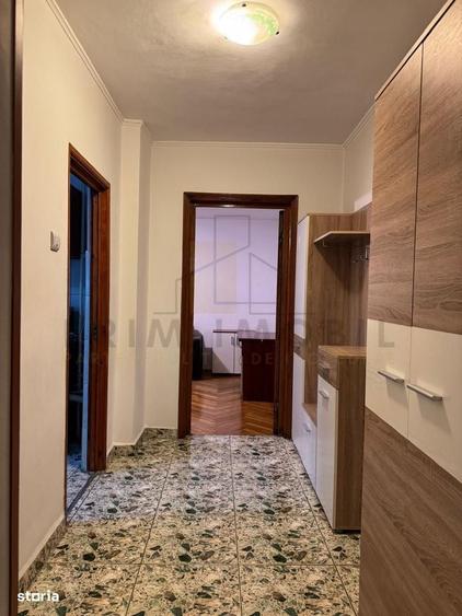 Apartament cu 2 camere decomandat în Gară