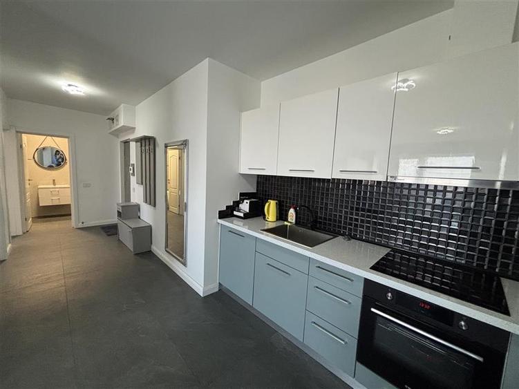 Apartament cu 3 camere decomandat în Iosia