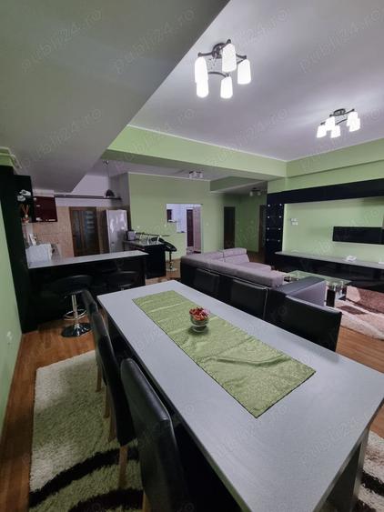 Apartament cu 2 camere în Micro 17