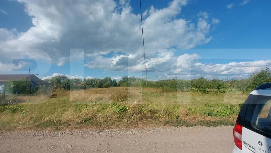 Teren de 1340 mp, în Dobolii de Jos