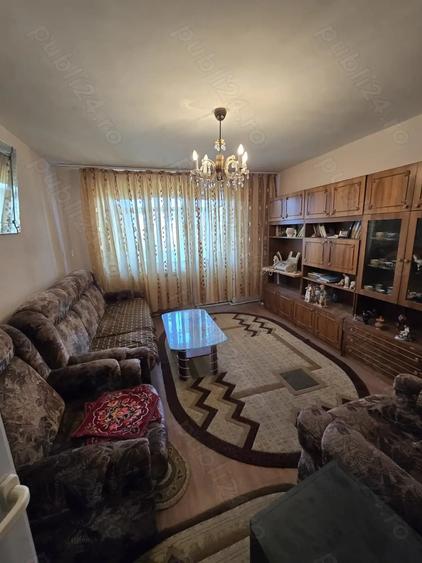 Apartament cu 2 camere decomandat, mobilat în Zahana