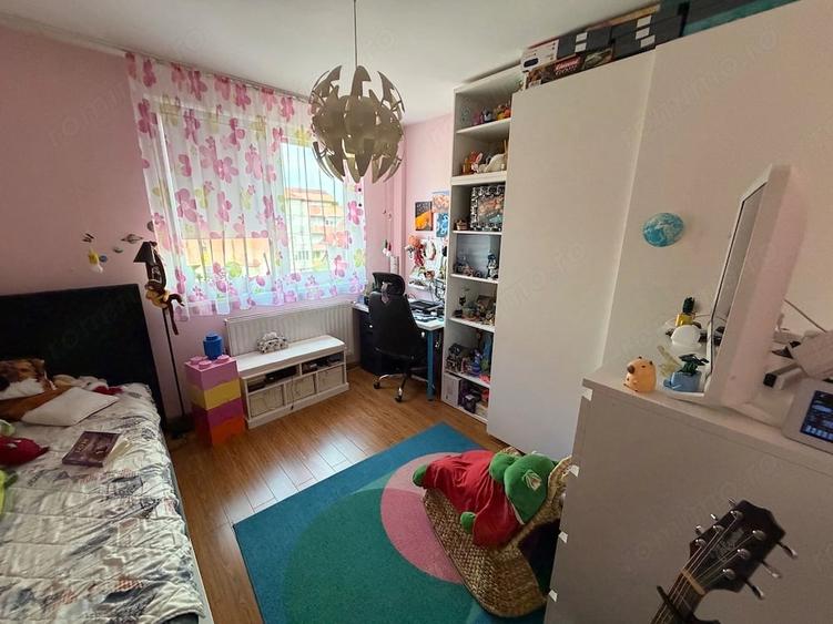 Apartament cu 3 camere în Central