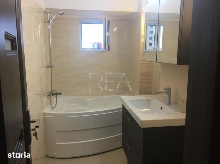 Apartament cu 4 camere decomandat în Centrul Civic
