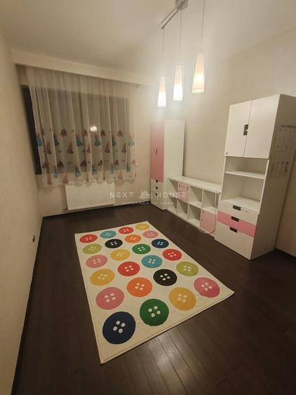 Apartament cu 3 camere decomandat, mobilat în Drumul Taberei