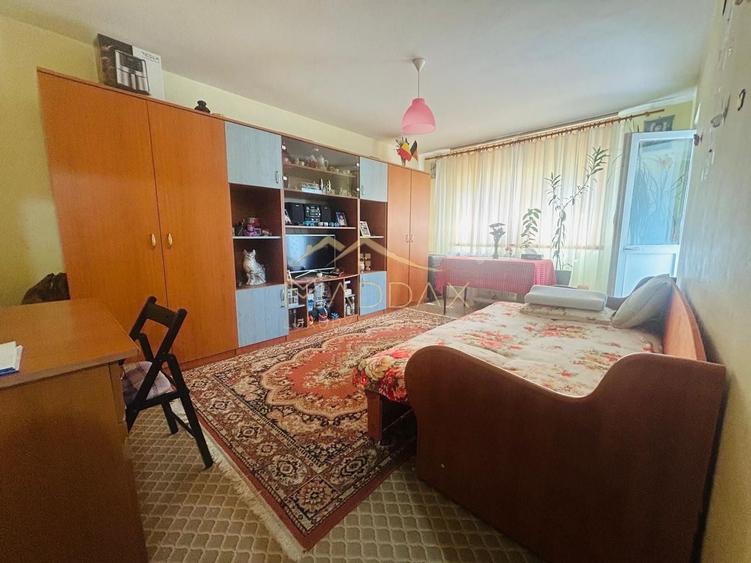 Apartament cu 2 camere decomandat în Aviației