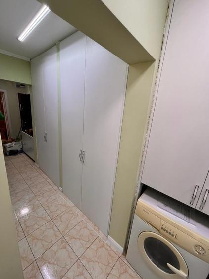 Apartament cu 3 camere semidecomandat în Pantelimon